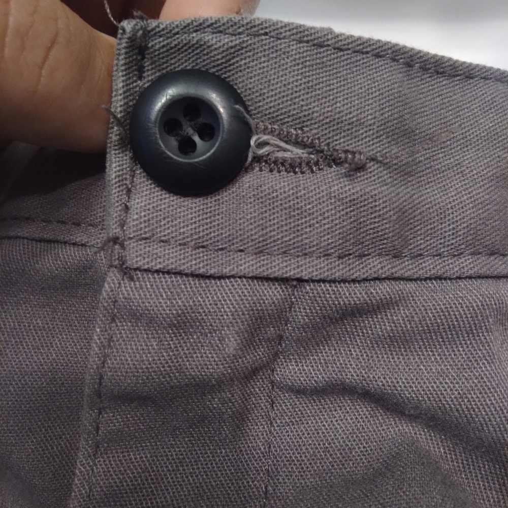 Shorts - Picture 5 of 6